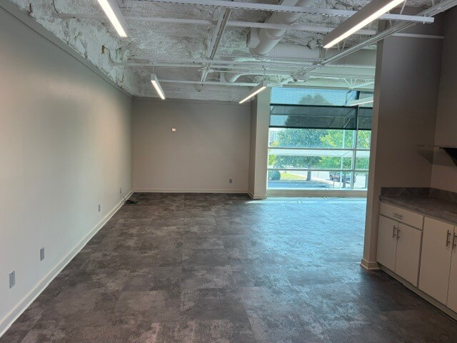 More Photos Of 22 Middleton St, Nashville Office For Lease