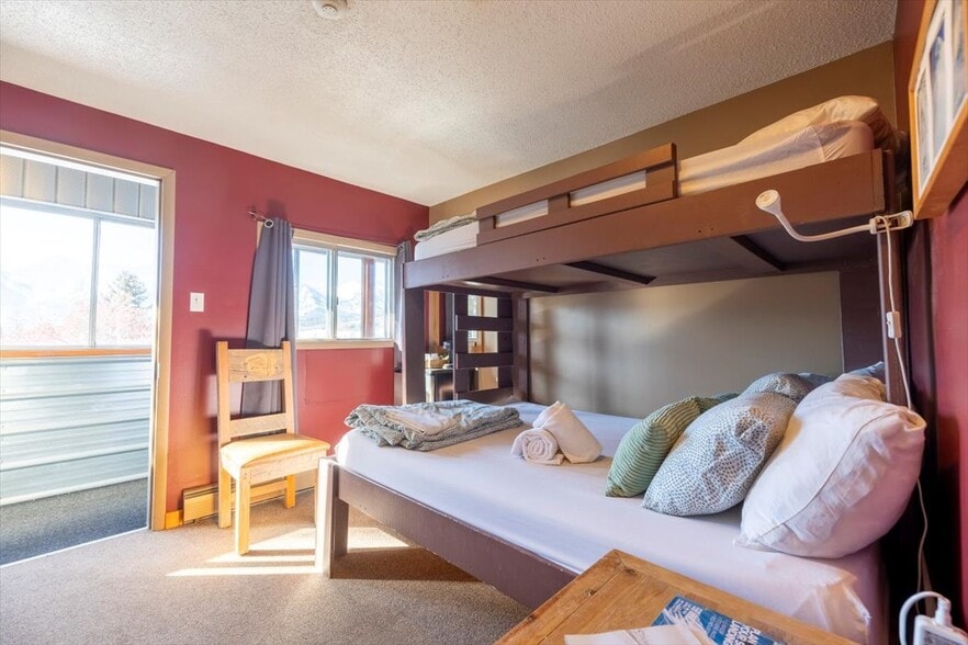 More Photos Of 892 6th Ave, Fernie Hospitality For Sale