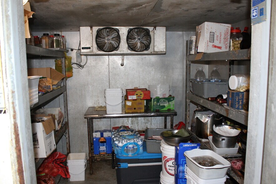 More Photos Of 1550-1560 State Road 436, Winter Park Restaurant For Lease