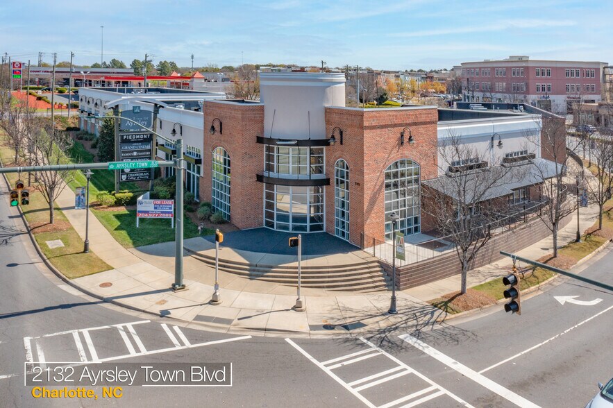 More Photos Of 2015 Ayrsley Town Blvd, Charlotte Unknown For Lease