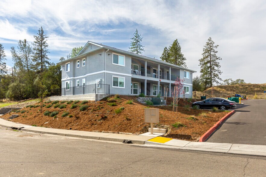 More Photos Of 575-579 Racquet Way, Diamond Springs Land For Sale