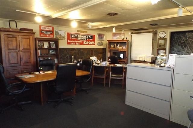 More Photos Of 2606 N Monroe St, Spokane Restaurant For Lease