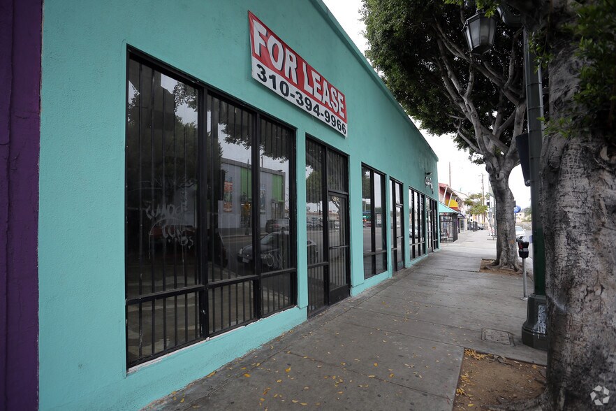 More Photos Of 2121 W Pico Blvd, Los Angeles Storefront For Lease