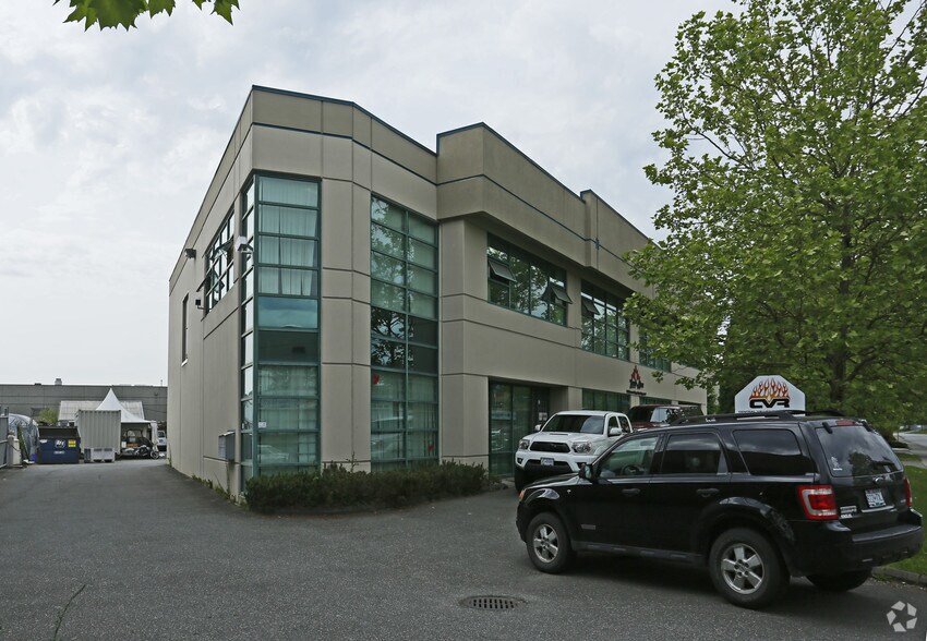 More Photos Of 20145 Stewart Cres, Maple Ridge Flex For Lease