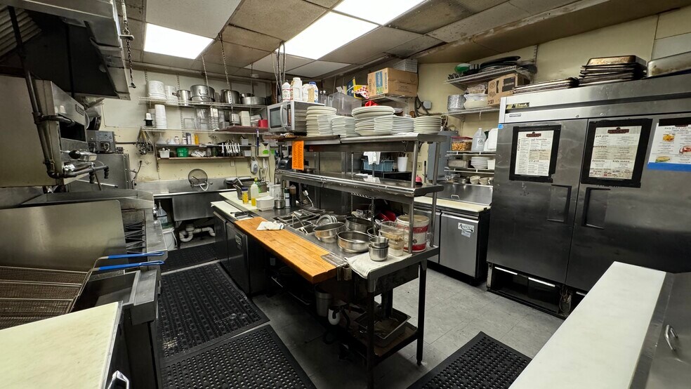 More Photos Of 840 Belvidere Rd, Phillipsburg General Retail For Sale