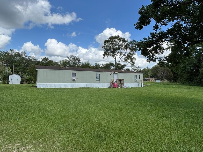 More Photos Of 53 Tranquil Ln, Waynesville Manufactured Housing Mobile Home Park For Sale