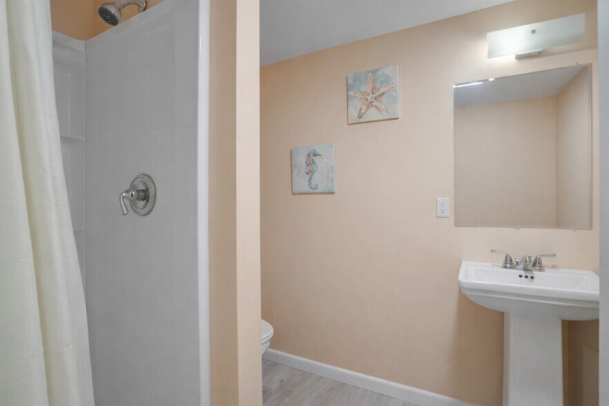 More Photos Of 316 W Columbus Dr, Tampa Apartments For Sale