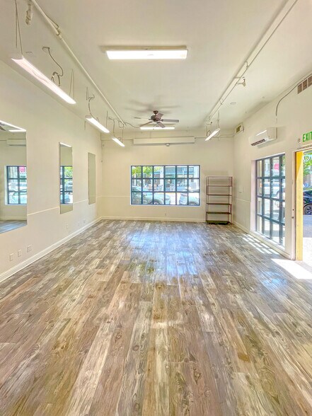 More Photos Of 2974-2980 College Ave, Berkeley Apartments For Lease