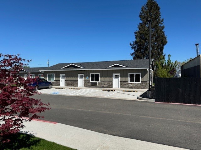 More Photos Of 2656 S Main Rd, Lebanon Apartments For Sale