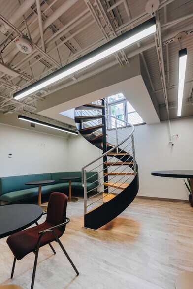 More Photos Of 2040 14th St, Boulder Office For Lease