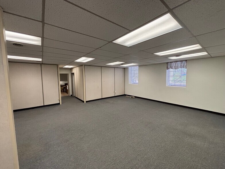 More Photos Of 201 Rosser Ave, Waynesboro Medical For Sale