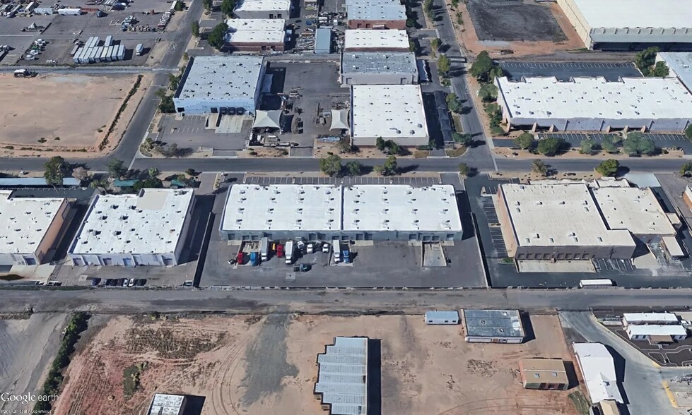 Primary Photo Of 101-109 S 57th Dr, Phoenix Warehouse For Lease