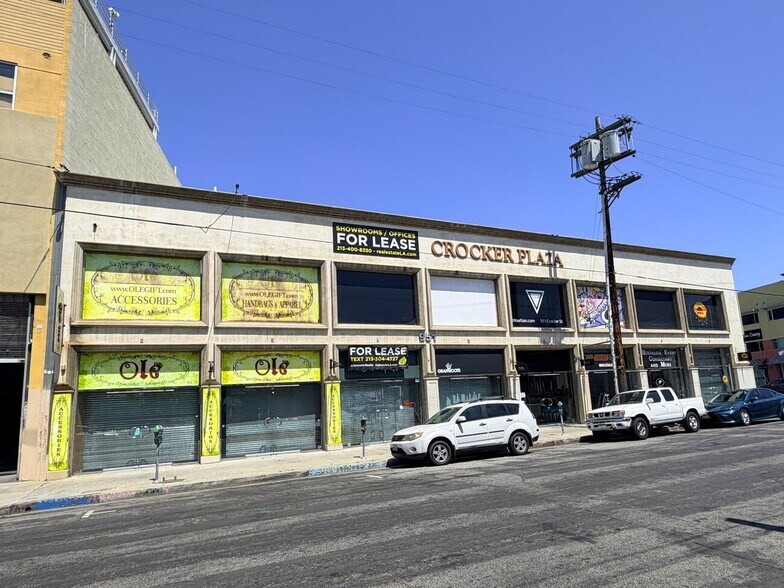 More Photos Of 951 Crocker St, Los Angeles Storefront Retail Office For Lease