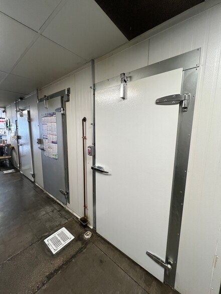 More Photos Of 2905 W Alameda Ave, Denver Fast Food For Lease