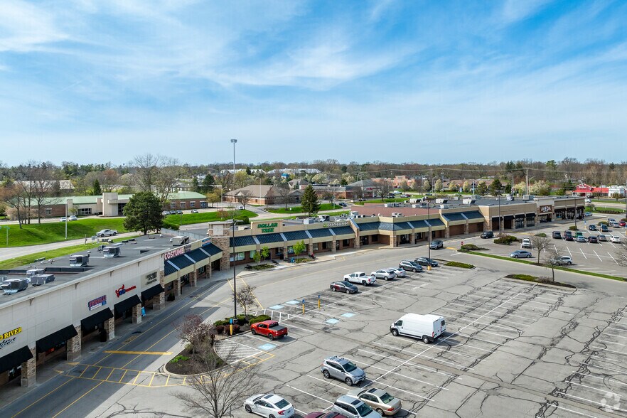 More Photos Of 747-889 Bethel Rd, Columbus Storefront For Lease