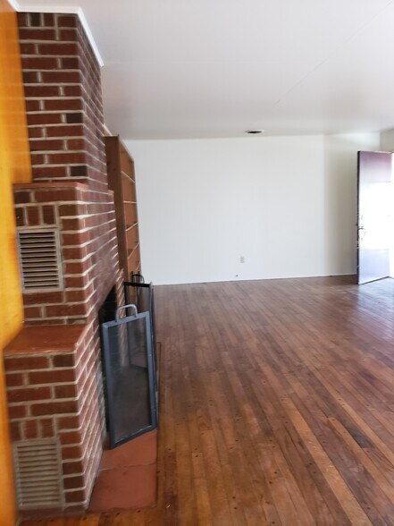 More Photos Of 5961 Lookingglass Rd, Roseburg Land For Sale