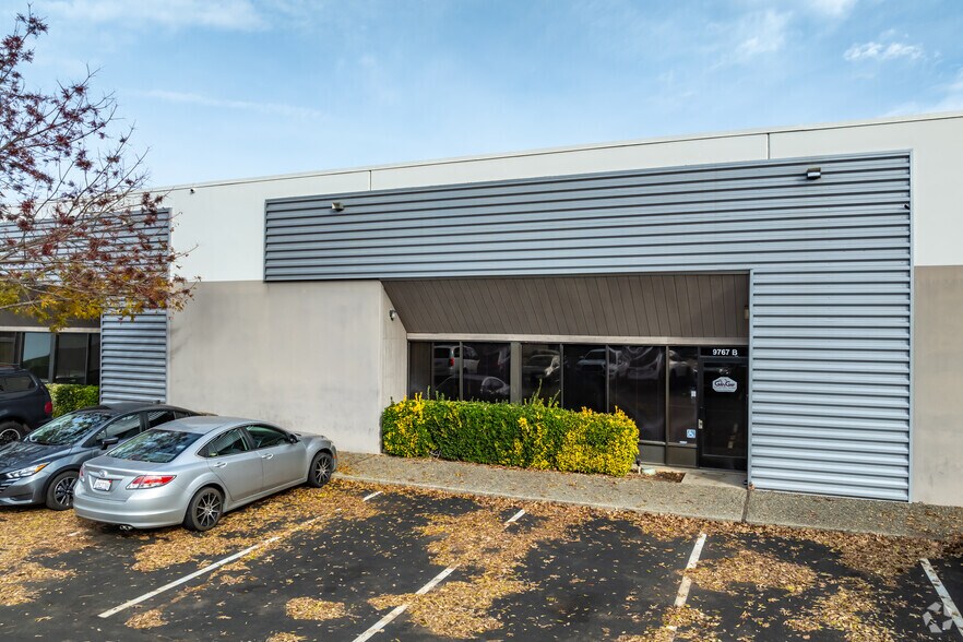 More Photos Of 9767 Business Park Dr, Sacramento Light Manufacturing For Lease