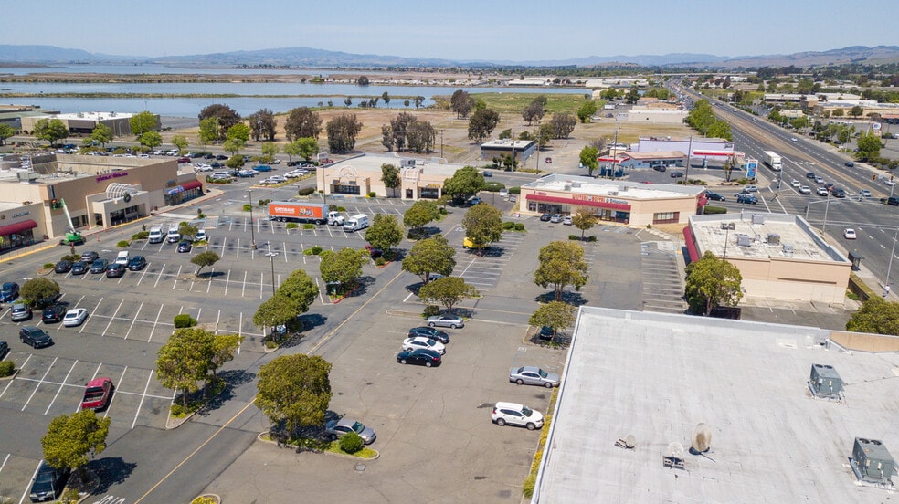 More Photos Of 475 Redwood St, Vallejo Unknown For Lease