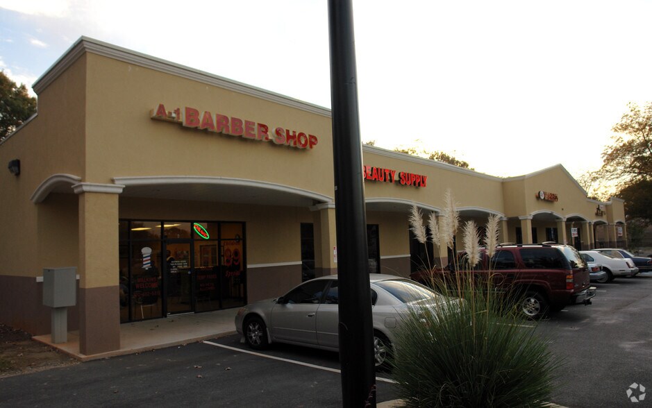 More Photos Of 1879 Stone Mountain Lithonia Rd, Lithonia Storefront Retail Office For Sale