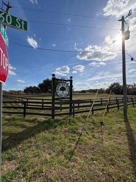 Primary Photo Of 9400 NW 160th St, Reddick Horse Stables For Sale