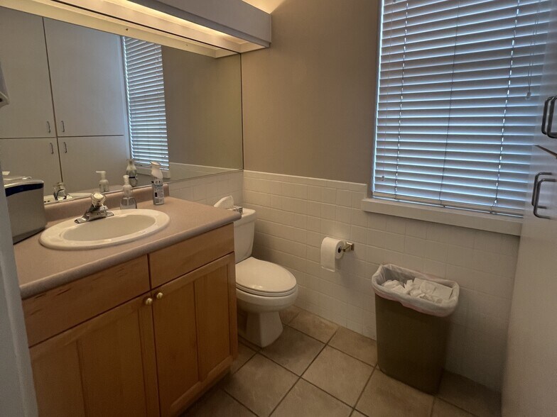 More Photos Of 6792-6796 S 1300 E, Salt Lake City Office For Sale