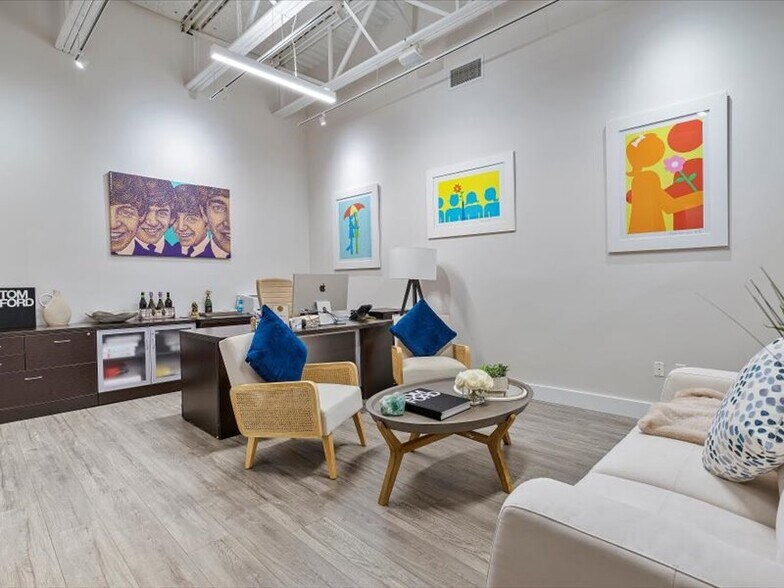 More Photos Of 2404 Hollywood Blvd, Hollywood Loft Creative Space For Lease