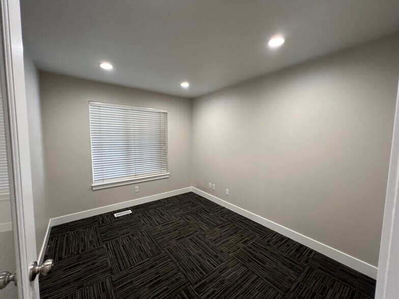 More Photos Of 485 W 50 N, American Fork Office For Lease