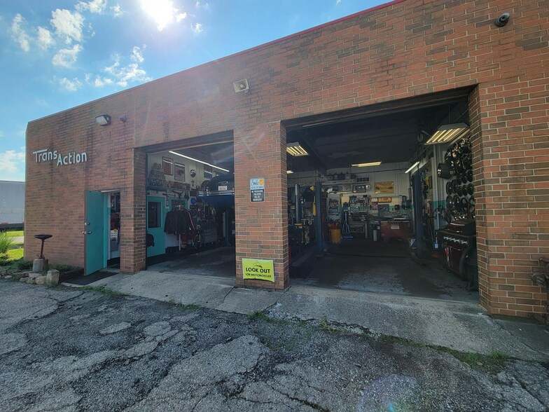 More Photos Of 744 Springfield St, Dayton Auto Repair For Sale