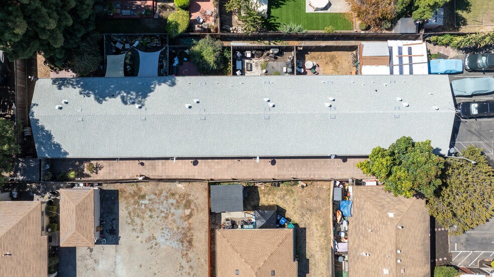 More Photos Of 24039 Park St, Hayward Apartments For Sale