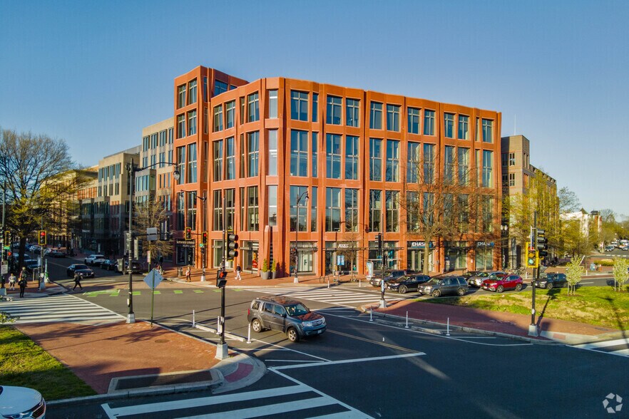 More Photos Of 700 Pennsylvania Ave SE, Washington Office For Lease