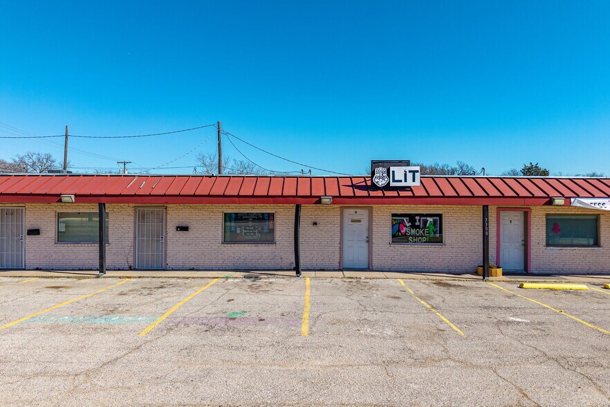 More Photos Of 3300 Shepherd Ln, Balch Springs Freestanding For Sale