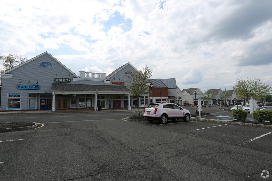 More Photos Of 546-574 Allen Rd, Basking Ridge General Retail For Lease