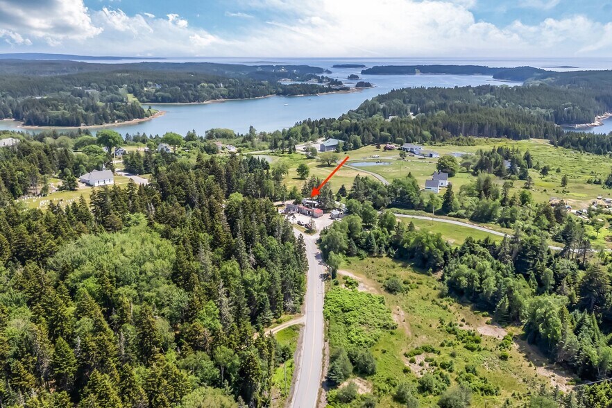 More Photos Of 40 North Rd, Swans Island Convenience Store For Sale