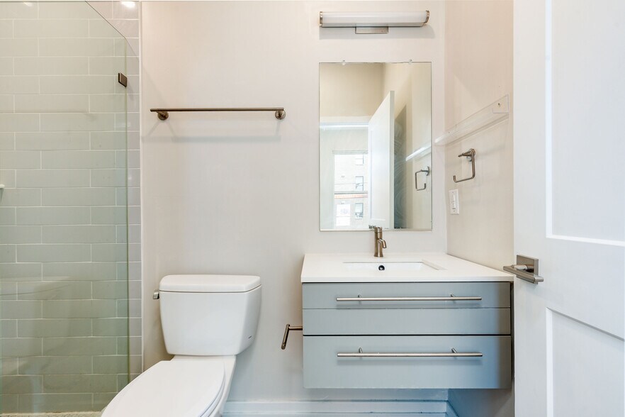 More Photos Of 2616 W Girard Ave, Philadelphia Apartments For Sale