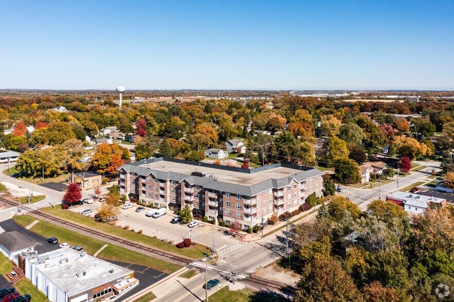 More Photos Of 15-85 N Woodbury St, South Elgin Apartments For Lease