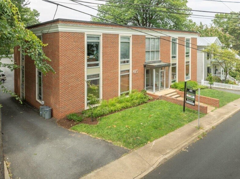 More Photos Of 415 4th St NE, Charlottesville Office Residential For Sale