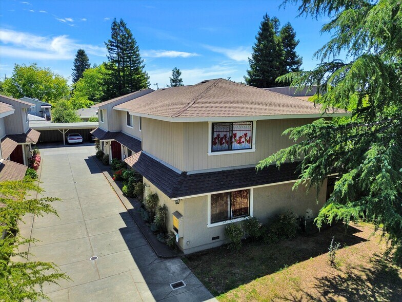 More Photos Of 1048 7th St, Novato Multifamily For Sale