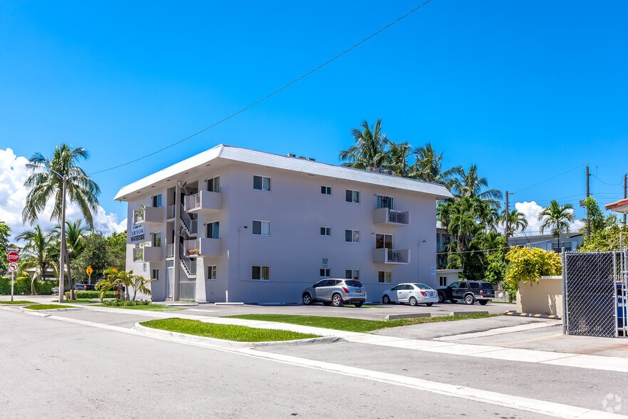 More Photos Of 1101 NE 80th St, Miami Apartments For Sale