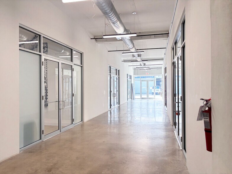 More Photos Of 350-370 NE 75th St, Miami Office For Lease