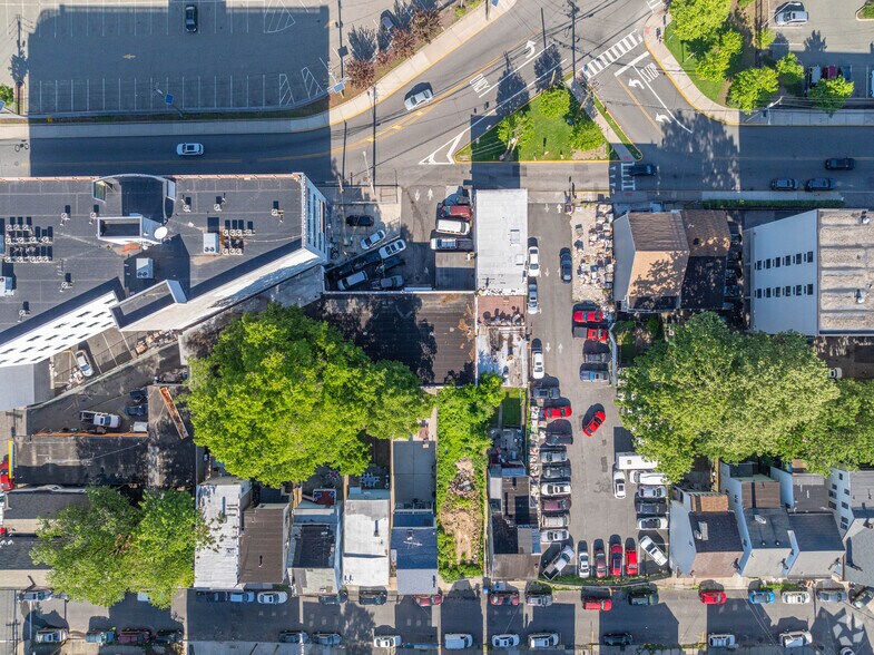 More Photos Of 554 Straight St, Paterson Warehouse For Sale