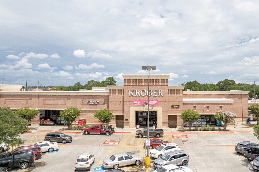 More Photos Of 18500 Kuykendahl Rd, Spring Unknown For Lease