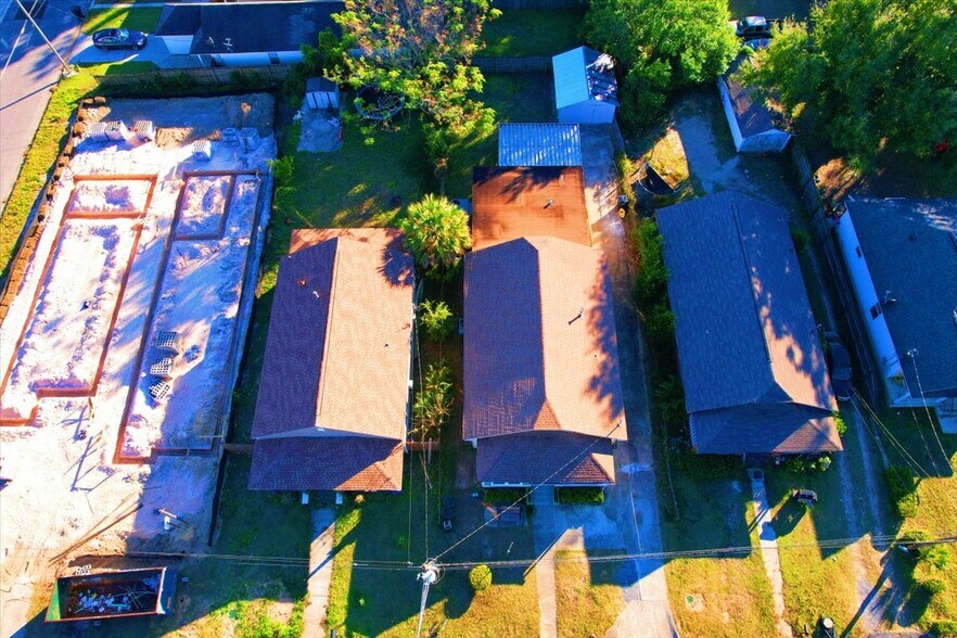 More Photos Of 1007 W Wright St, Pensacola Specialty For Sale