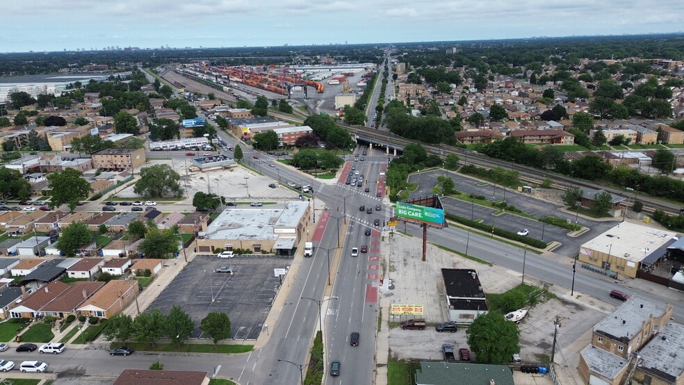 More Photos Of 3247 W 79th St, Chicago Freestanding For Sale