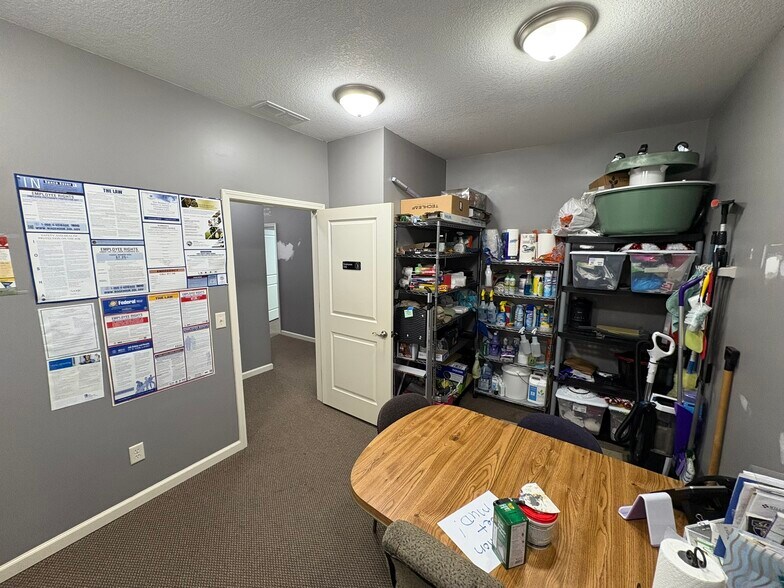 More Photos Of 10534-10536 Coldwater Rd, Fort Wayne Office For Lease