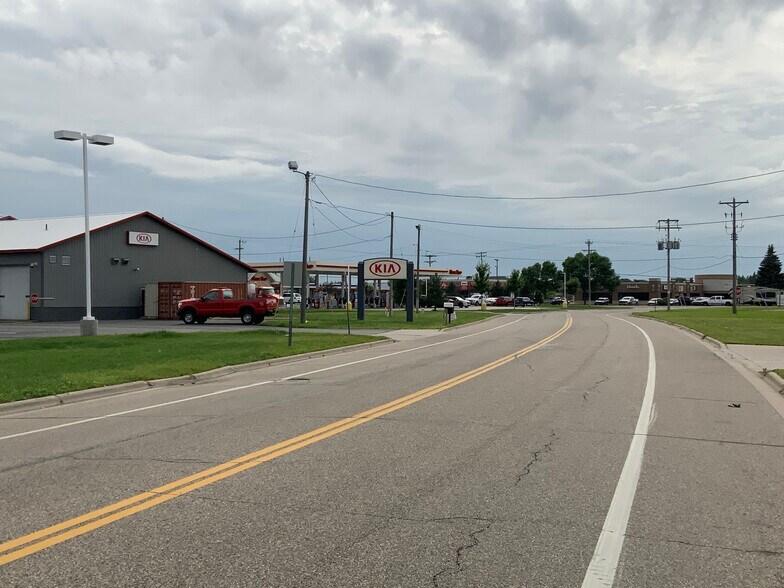 More Photos Of S 1st St, Waite Park Land For Sale