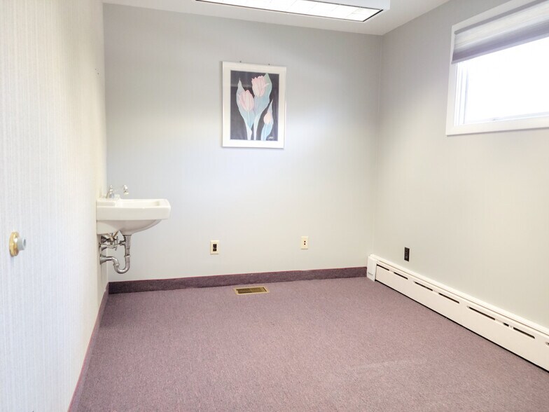 More Photos Of 37 Pierrepont Ave, Potsdam Medical For Sale