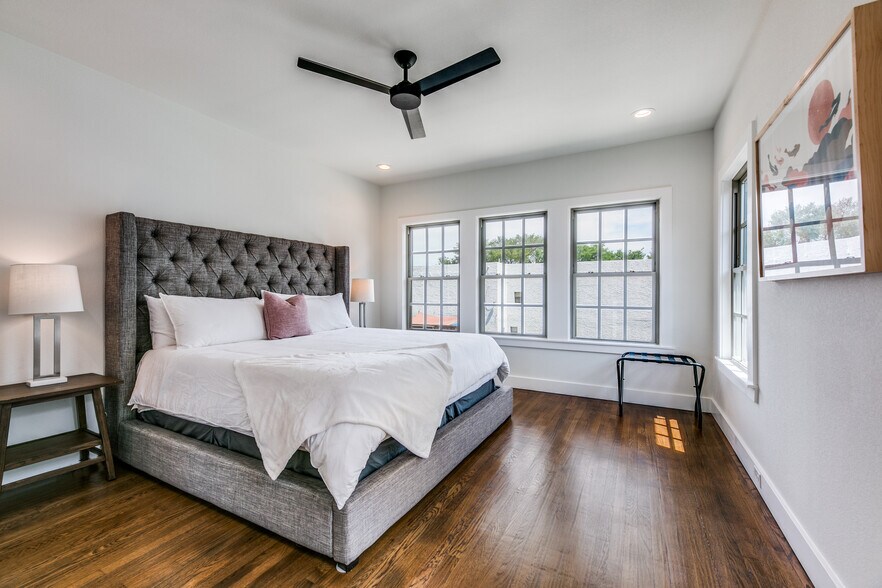 More Photos Of 4106 Swiss Ave, Dallas Office Residential For Lease