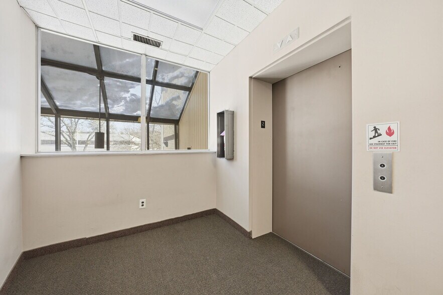 More Photos Of 299 Forest Ave, Paramus Office For Sale