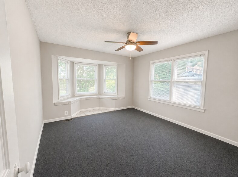 More Photos Of 1463 Church St, Decatur Office Residential For Sale