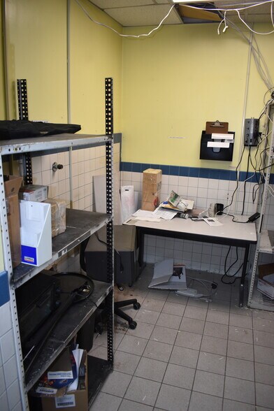 More Photos Of 23 Route 125, Kingston Freestanding For Sale